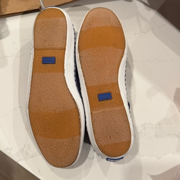 Keds Navy Canvas Champion Wave Shoes with White Accents SZ 7.5 - Picture 4 of 9